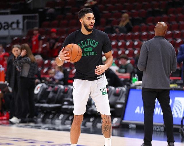 相较同年龄 相较同年龄